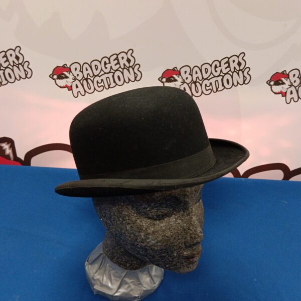 Vintage G R Dunn & Co bowler hat in good condition.