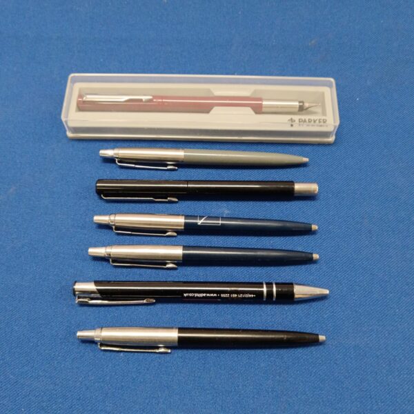 Parker pen collection featuring fountain and ballpoint pens.
