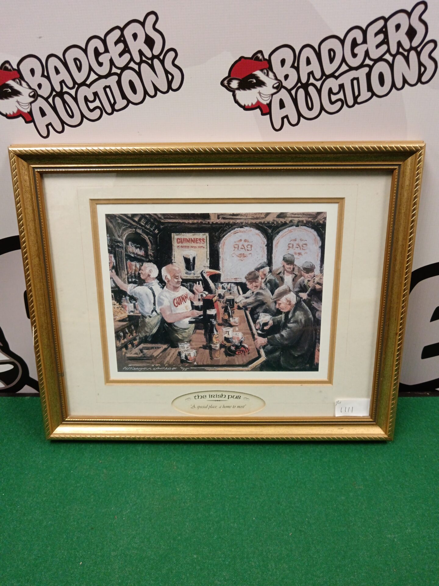 038 The Irish pub framed Guinness print