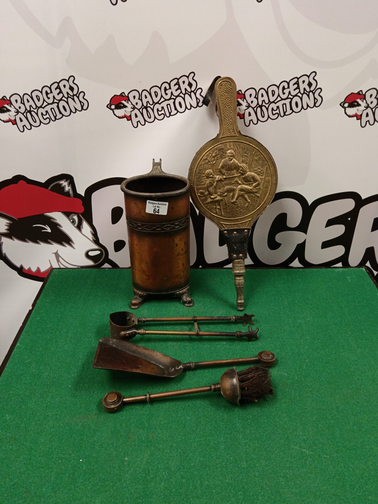 064 Copper fireplace companion set & brass bellows