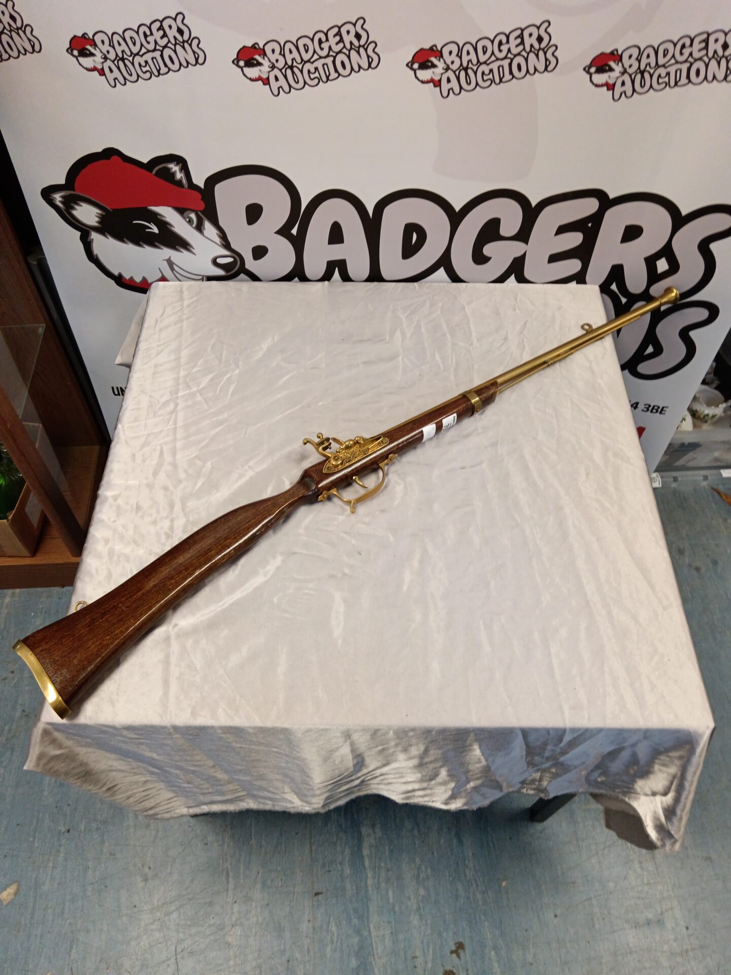 754 Wall hanging flint lock musket