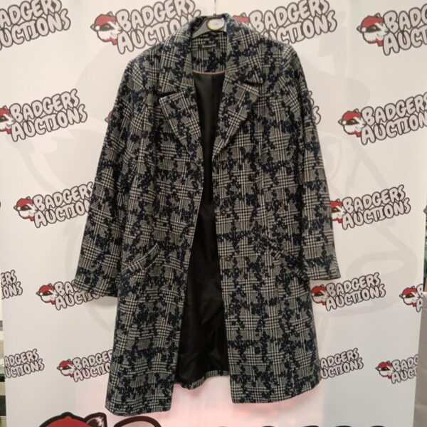 Bonmarche size 12 wool coat with a patterned design.