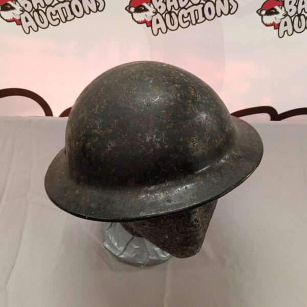 Vintage WW2 fireman's bakelite helmet for collectors.