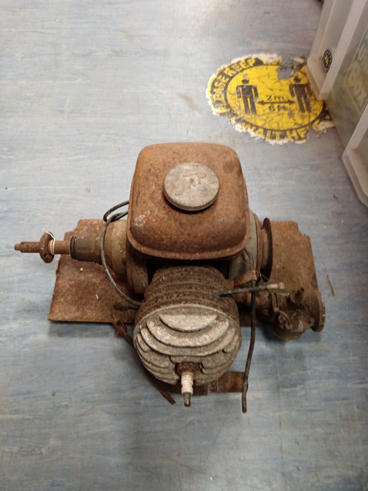 1107 Vintage jap engine for restoration
