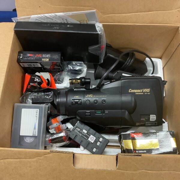 JVC  Compact VHS video movie Camera with box and accessories