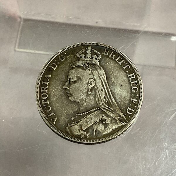 Victorian silver crown 1890 obverse, featuring Queen Victoria's portrait.