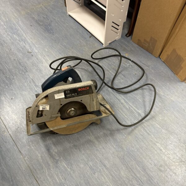 Vintage Bosch GKS 85S circular saw for spares or repair.