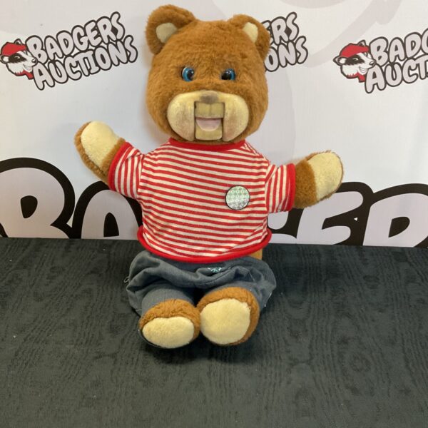 Vintage 1985 Gabby Bear with cassette player.