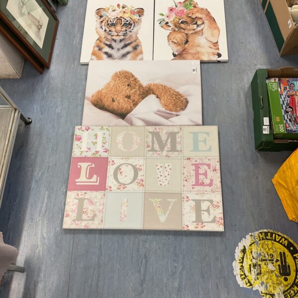 Set of four canvas prints featuring teddy bears and tiger cubs.