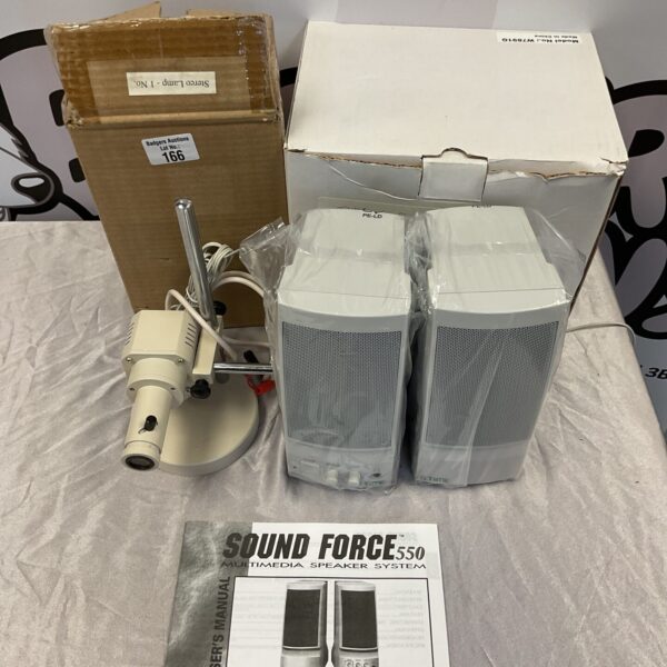 Vintage stereo lamp with Time Sound Force 550 speakers in original box.