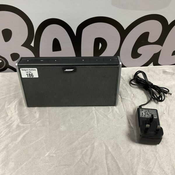 Front view of a black Bose SoundLink wireless speaker.