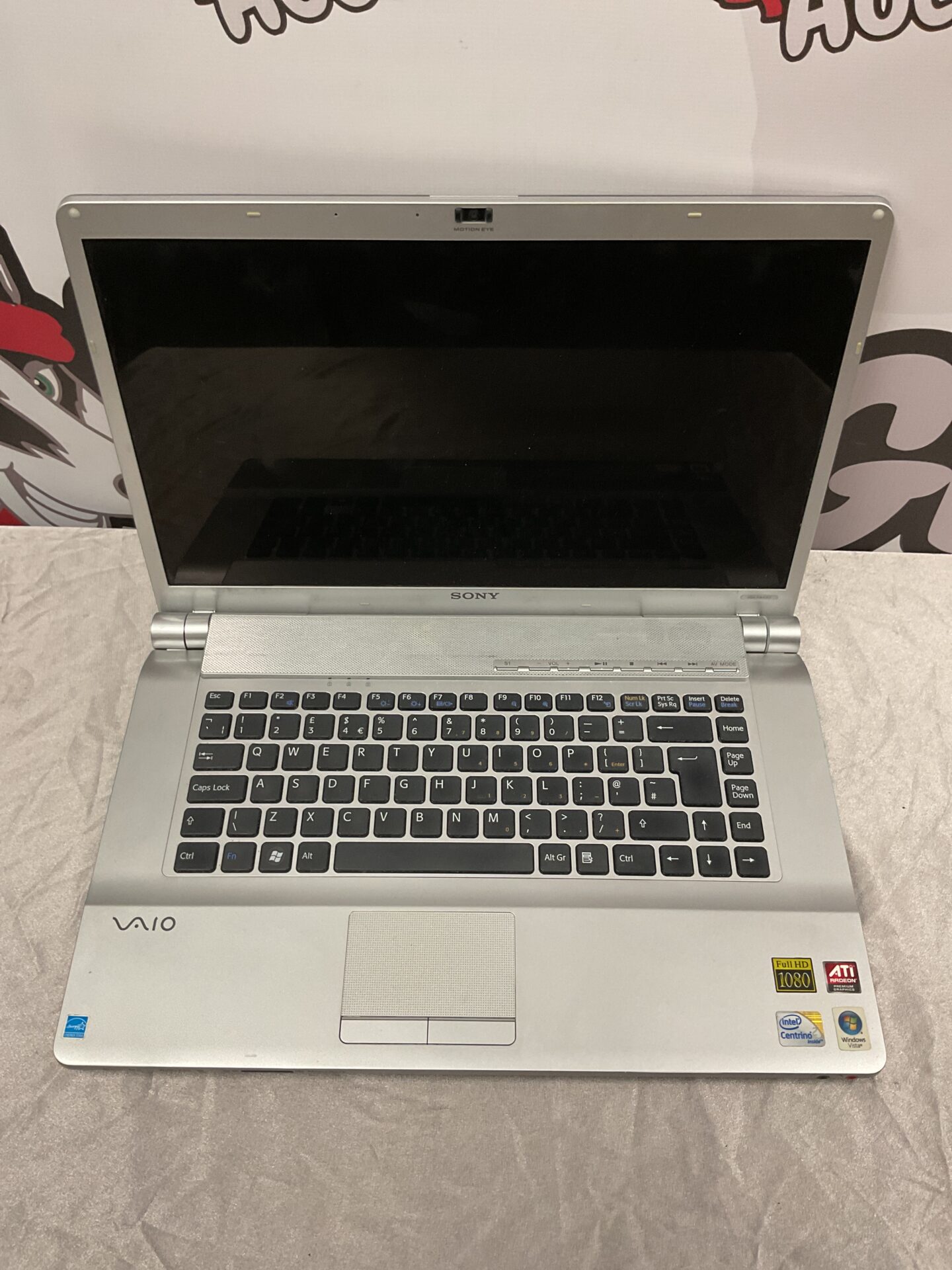 222 Sony Vaio laptop (untested no charger)