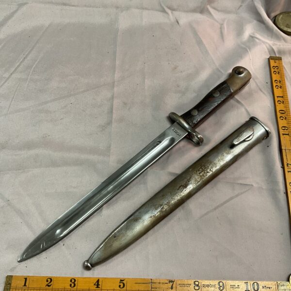 Vintage British No5 Jungle Bayonet with scabbard, WWII military knife.