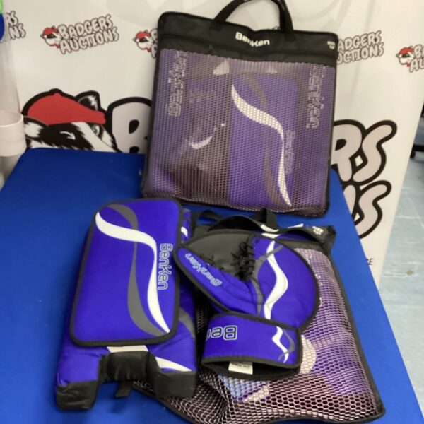 Benken goalie kit with pads and gloves for ice hockey.
