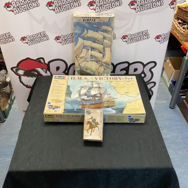 Vintage Airfix HMS Victory model kit in original packaging.