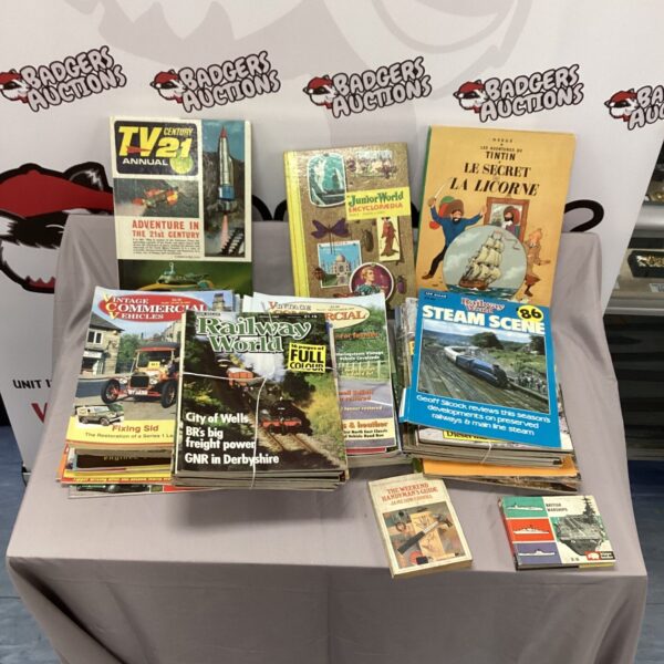 Quantity of vintage transport magazines plus old childrens annuals