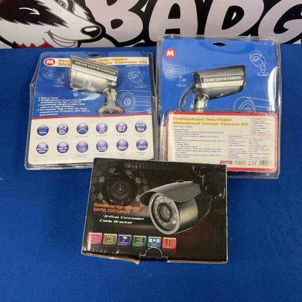 CCTV colour camera kit with waterproof camera and 540TVL CCD.