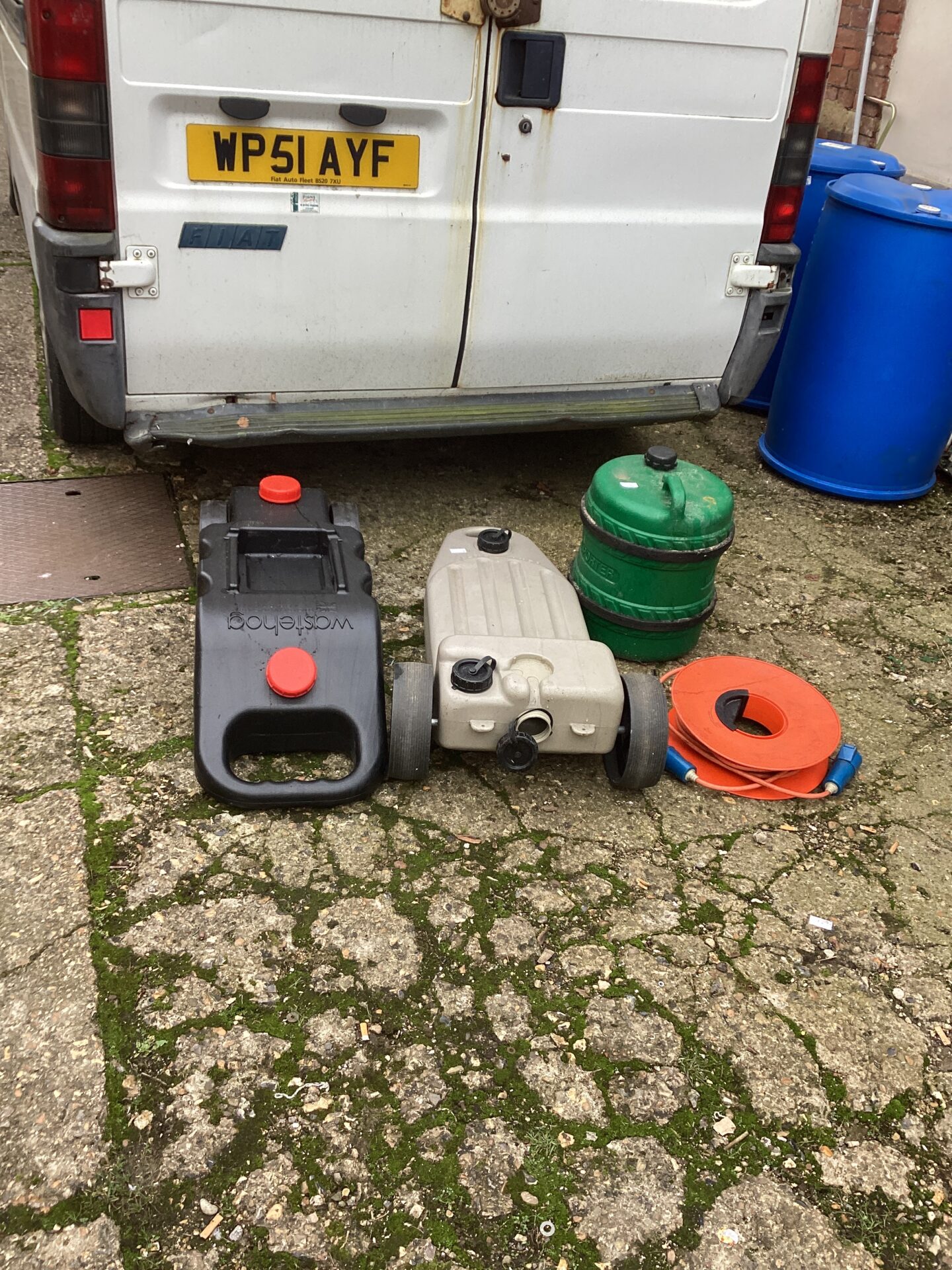 1119 Selection of camping items inc waste barrels