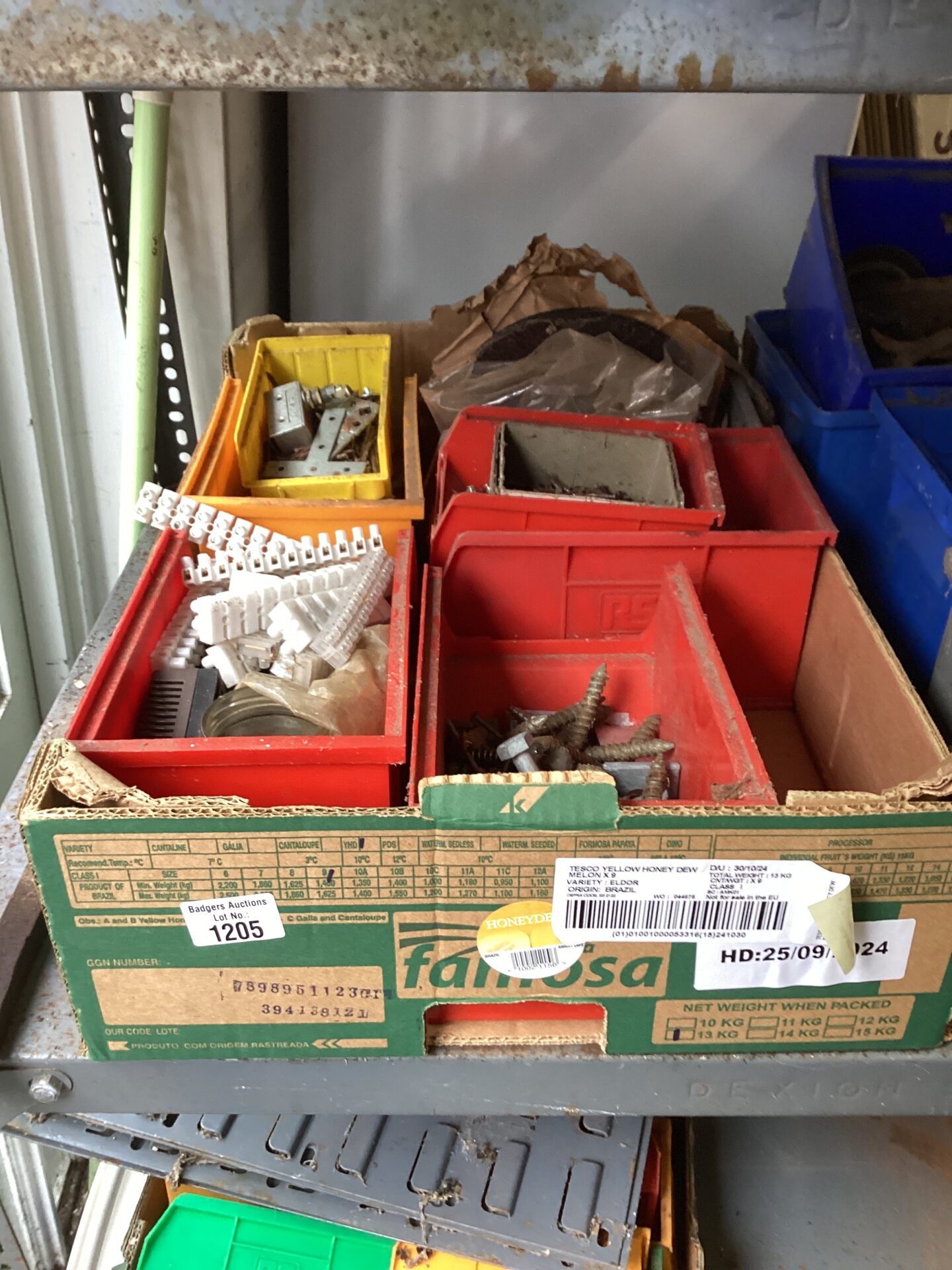 1155 Box of mixed items inc large bolts