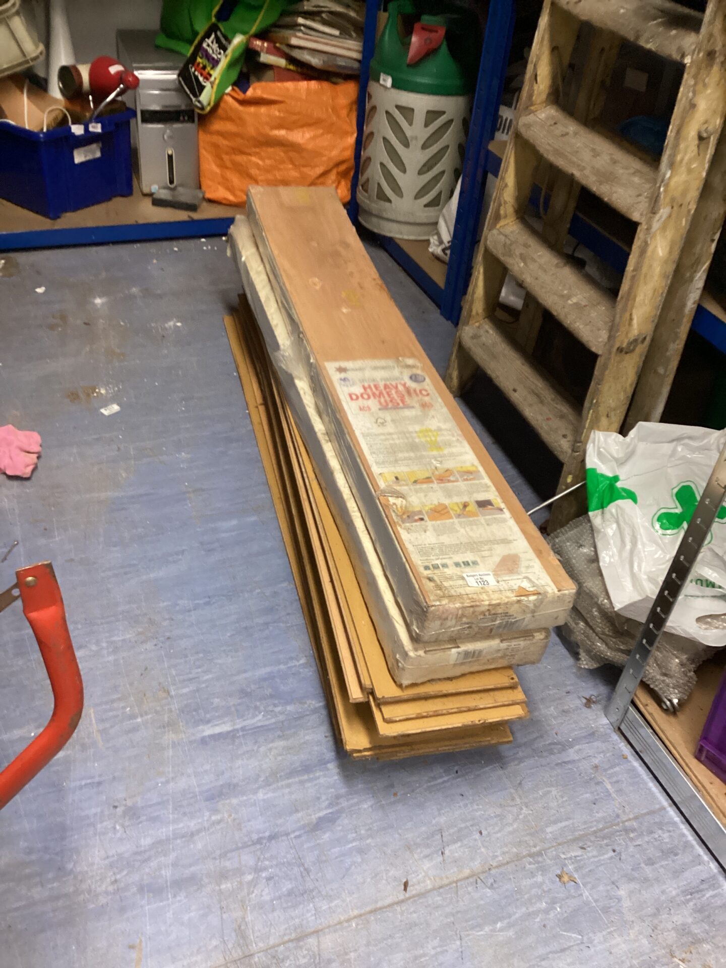 1127 Quantity of Floormaster heavy duty laminate flooring