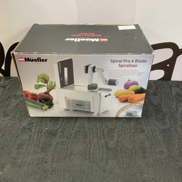 Mueller Pro-4 Spiralizer kitchen gadget for vegetable noodles.