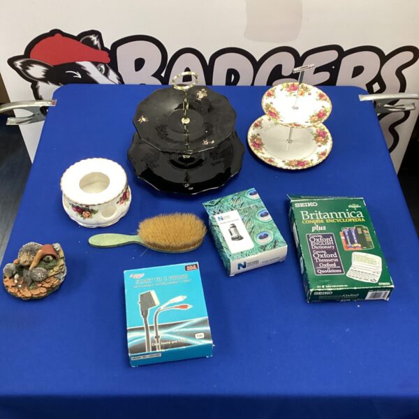 Mixed lot of vintage collectibles including cake stands and encyclopaedia.