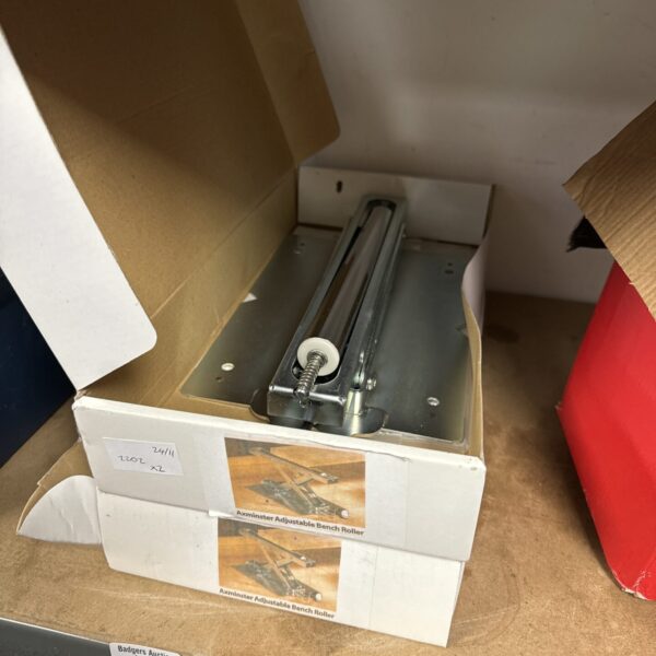 Single Axminster bench roller for woodworking and workshop use.