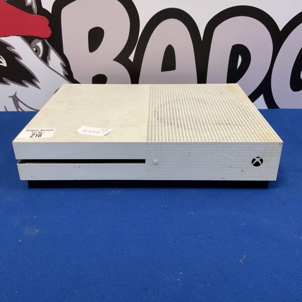 Black Xbox One console, gaming system, Microsoft Xbox One.