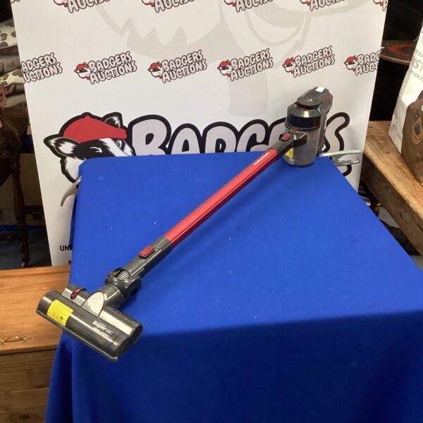 Morphy Richards cordless vacuum cleaner in used condition.