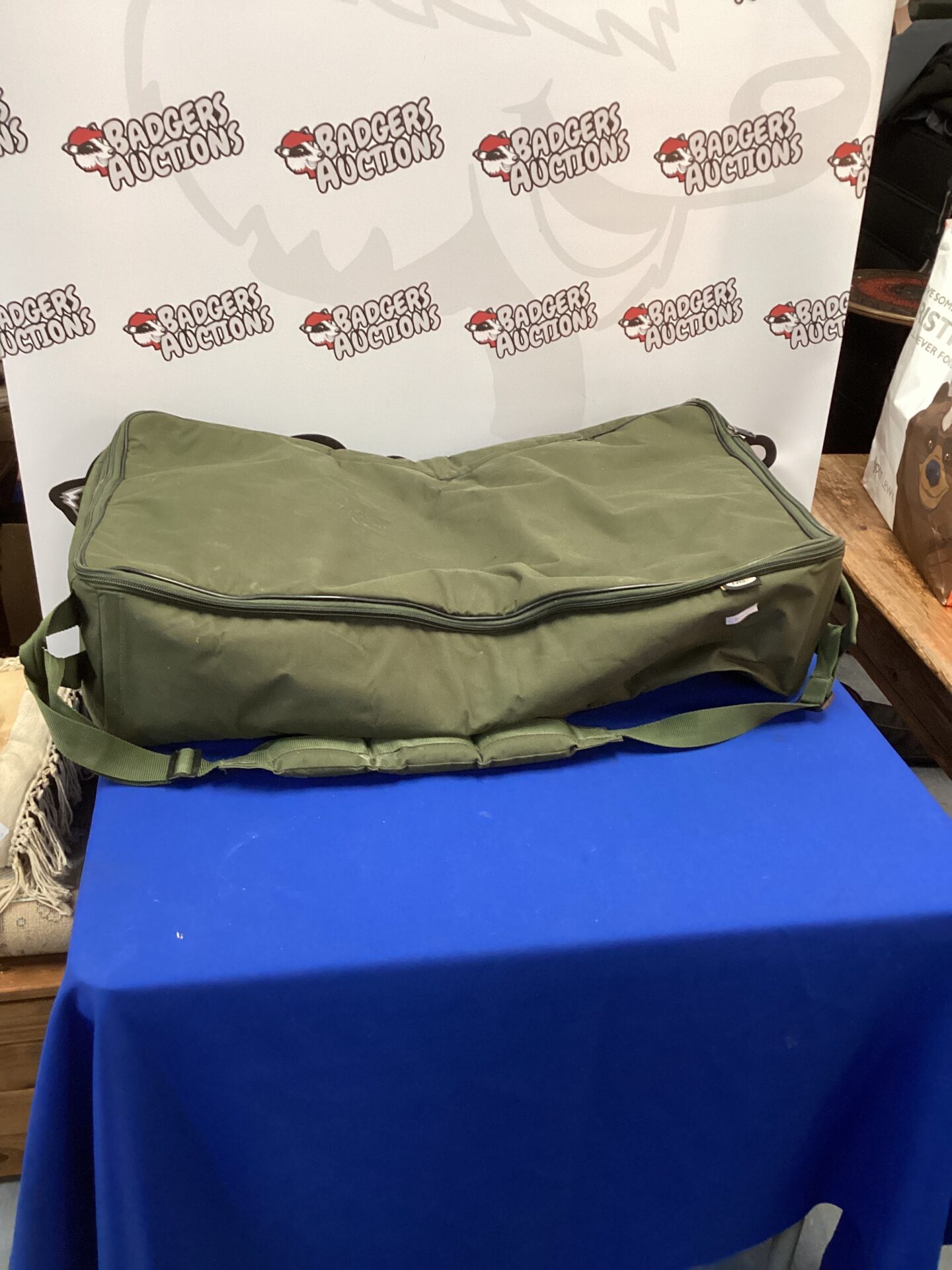 1069 NGT Fishing Bag