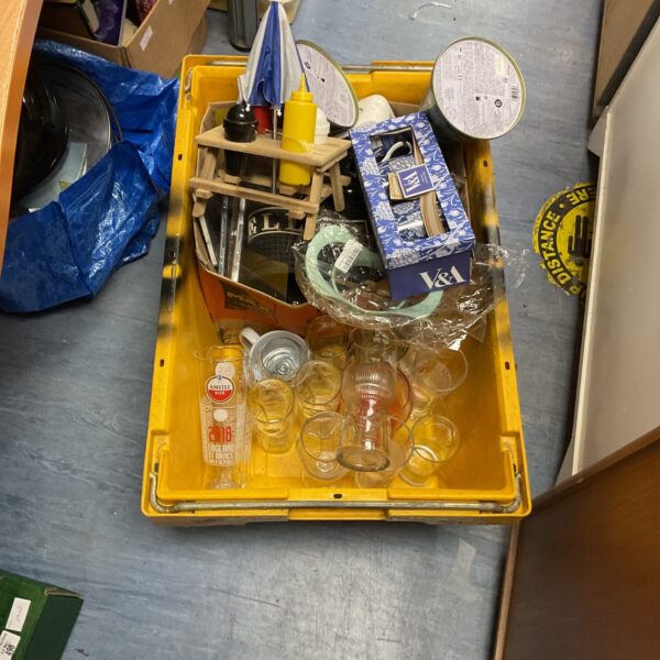 Mixed lot of beer glasses, china and a Peroni stand.