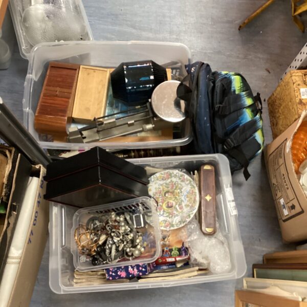 Mixed house clearance lot with rucksacks, jewellery and Ninjago toys.