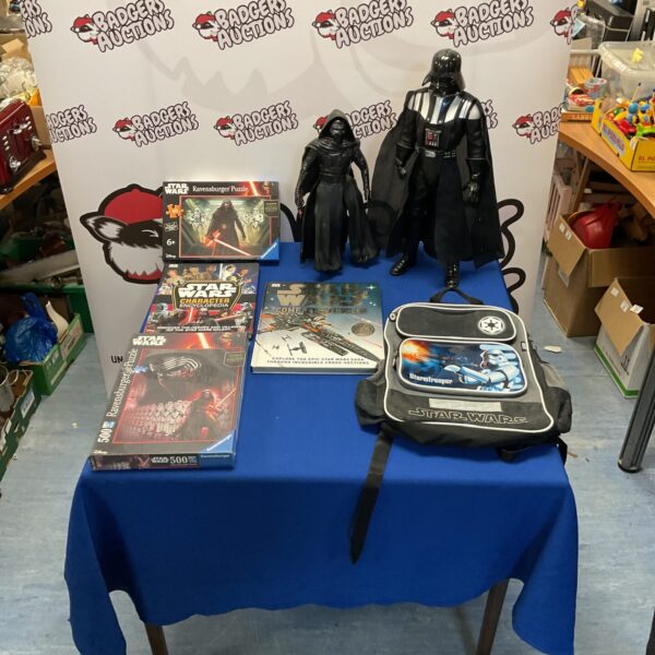 Star Wars toy lot featuring Darth Vader and Kylo Ren figures.