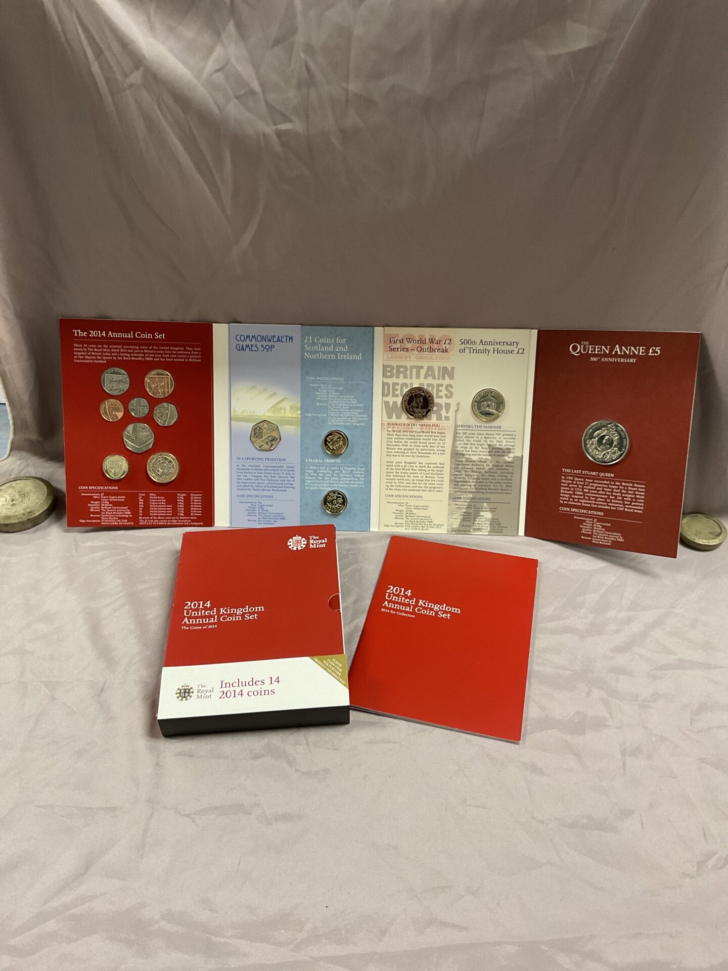 771 2014 United Kingdom annual coin set includes 14 coins