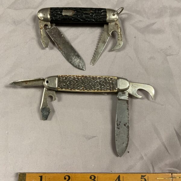 Lot of two vintage pocket knives with multiple blades.