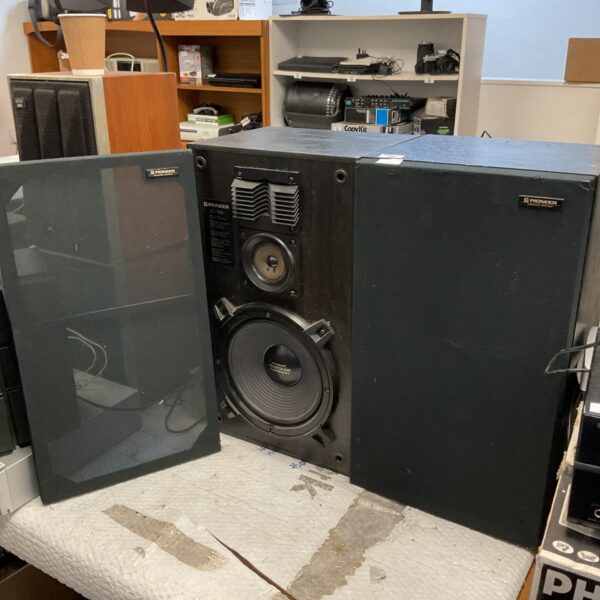 Vintage Pioneer CS-980 speakers in unrestored condition.