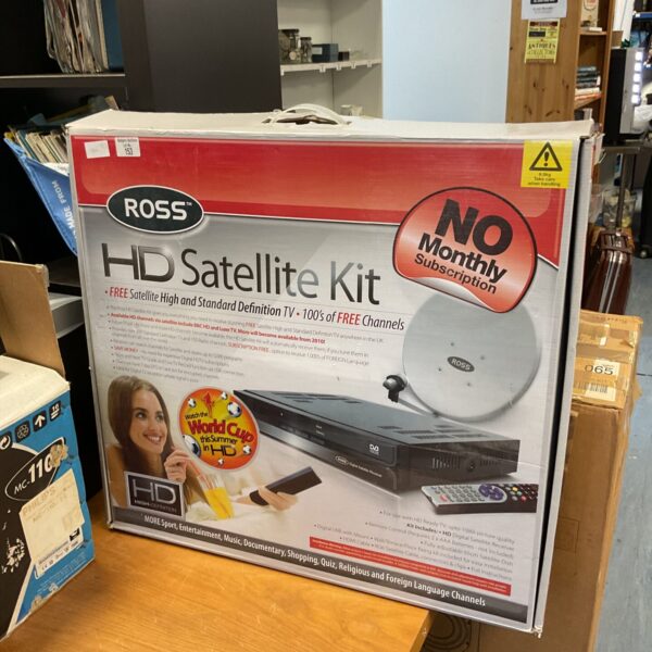 Ross HD Satellite Kit packaging showing free to air features.