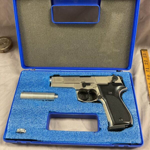 Walther CP88 .177 cal pellet pistol in a case, vintage airgun.