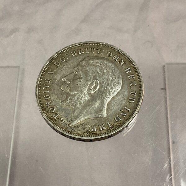 King George V 1935 Silver Jubilee crown obverse portrait