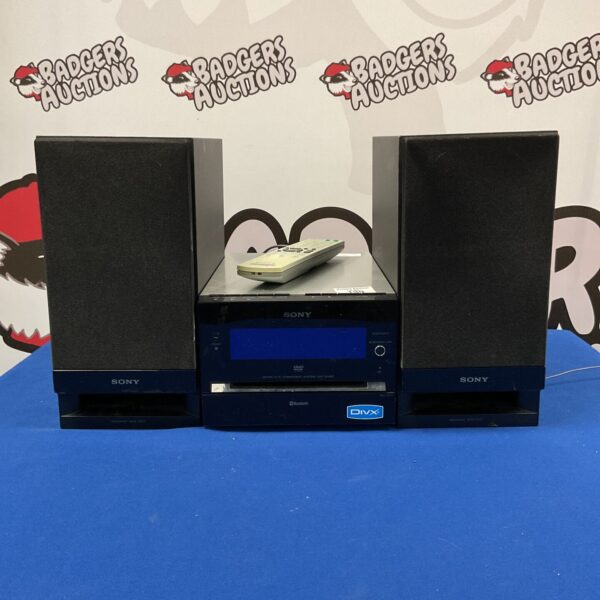 Sony CMT-DH5BT micro hi-fi system with speakers, front view.