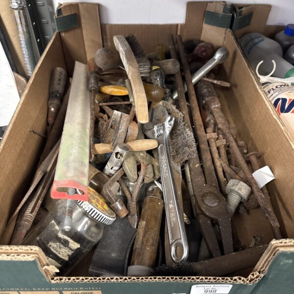Mixed lot of vintage shed clearance tools for DIY projects.
