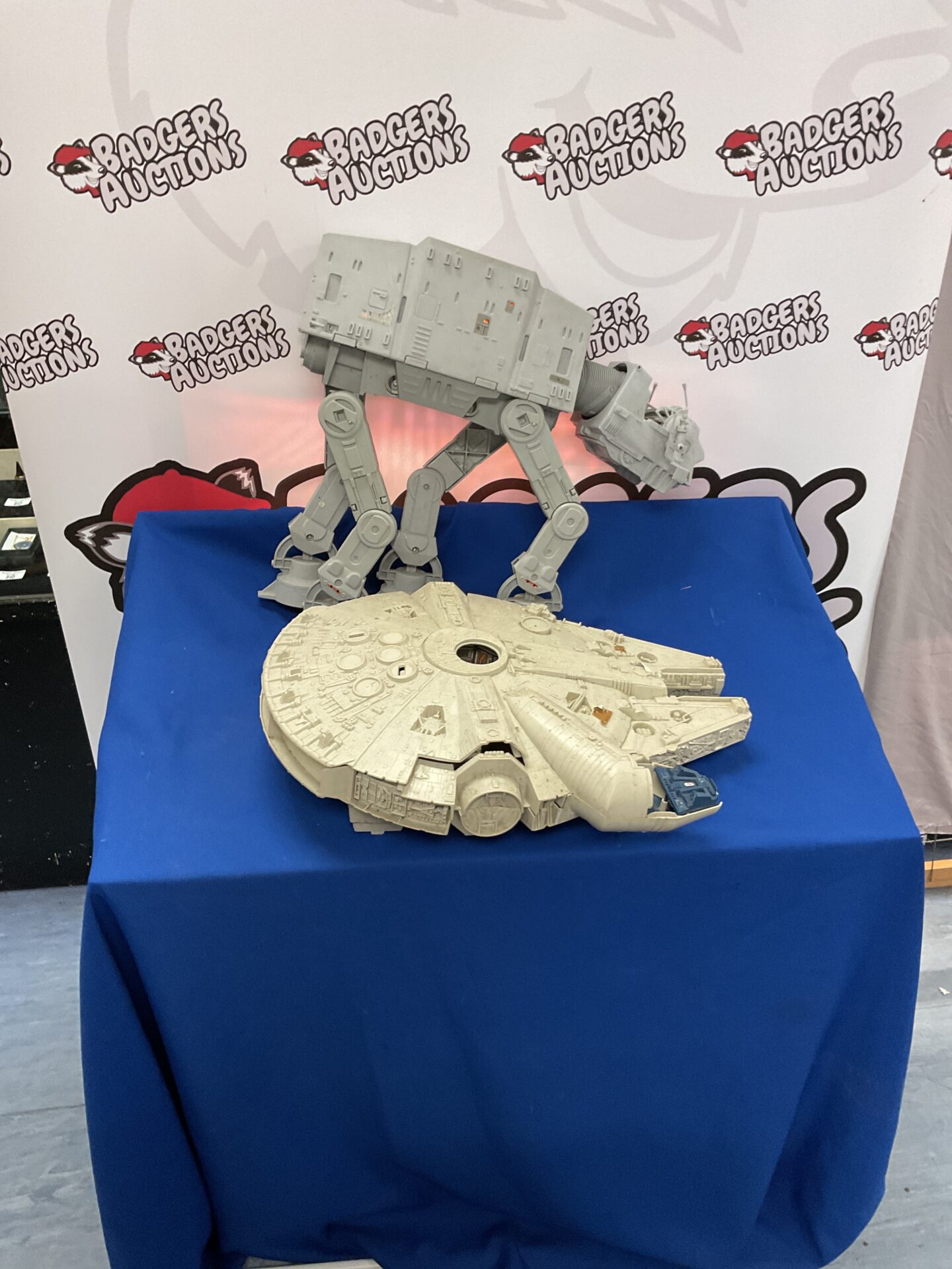 392 Vintage star wars toys inc millennium falcon and AT-AT walker