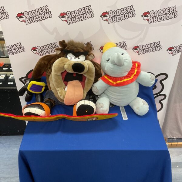Soft toy bundle featuring Taz and Dumbo cartoon characters.