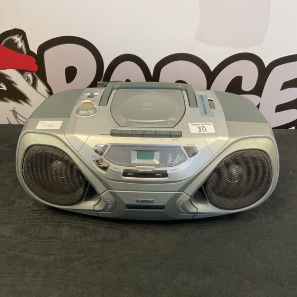 Vintage Philips AZ1030 portable CD player and radio.