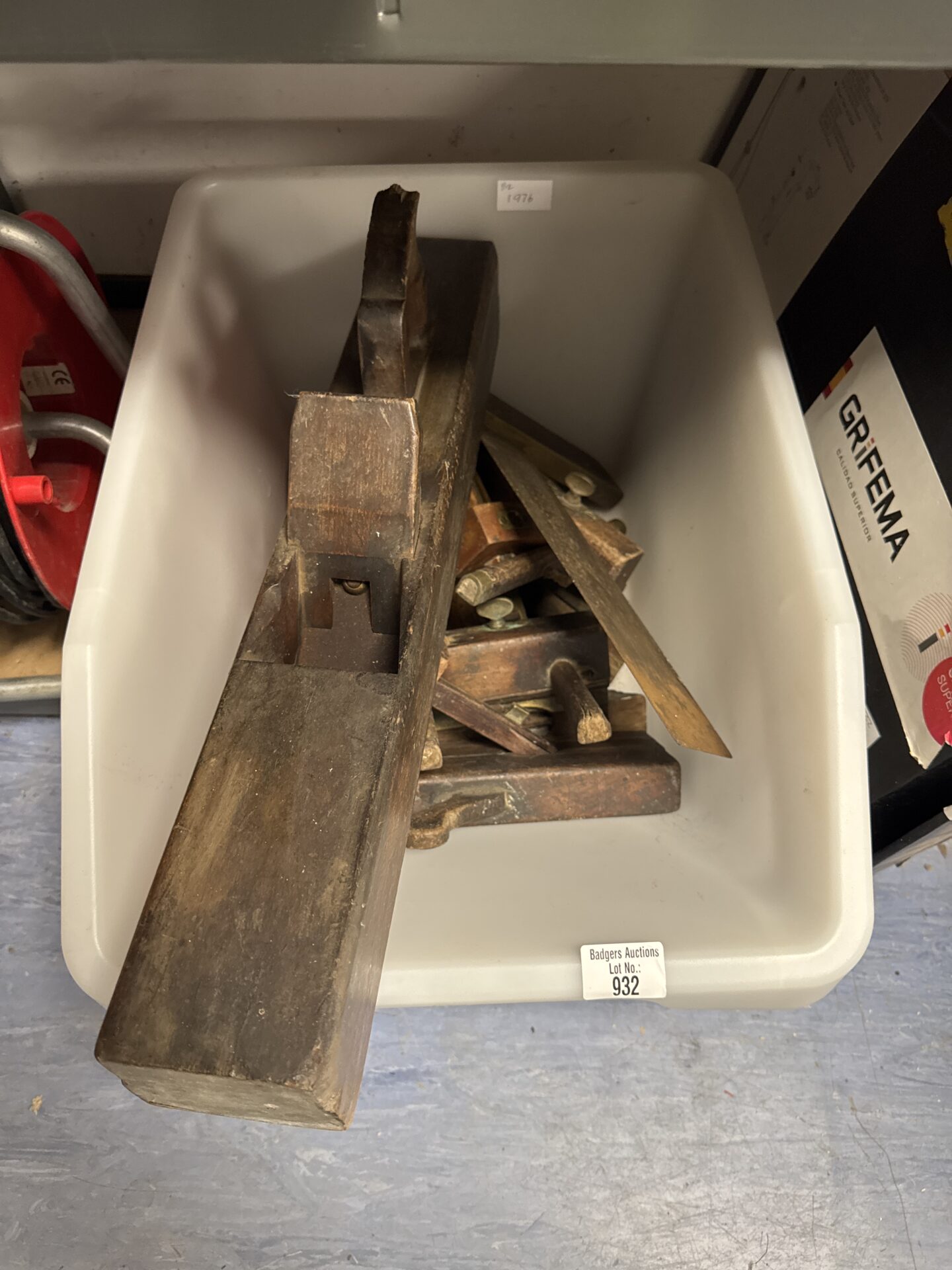 932 Box of vintage woodworkers tools