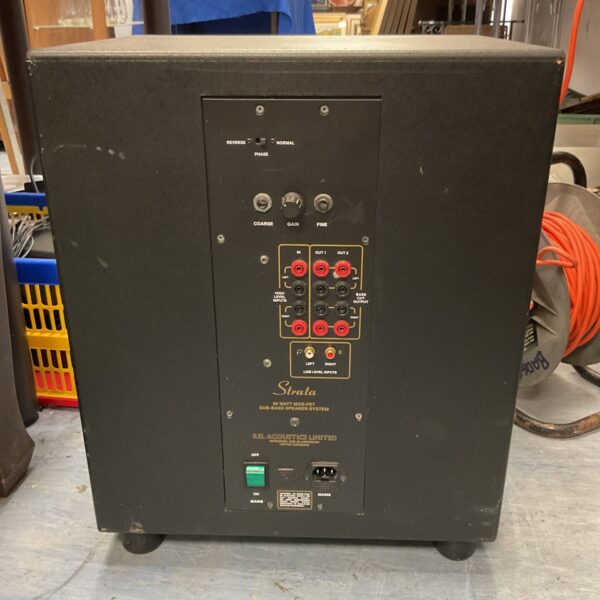 Vintage Strata subwoofer with controls for phase and gain.