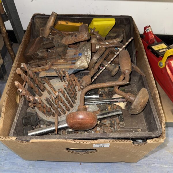 Assorted vintage hand tools from a shed clearance lot.