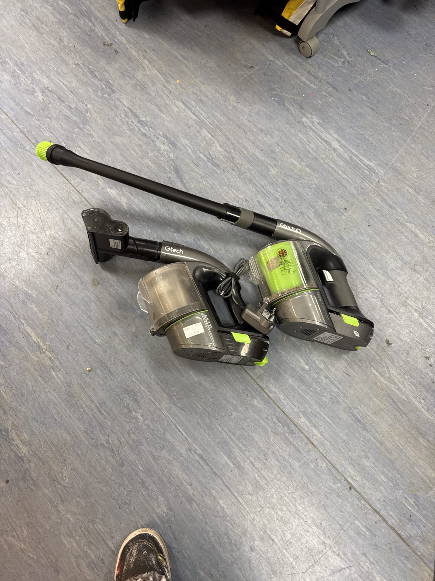 1013 Two gtech cordless hoovers with one charger – untested, batteries flat