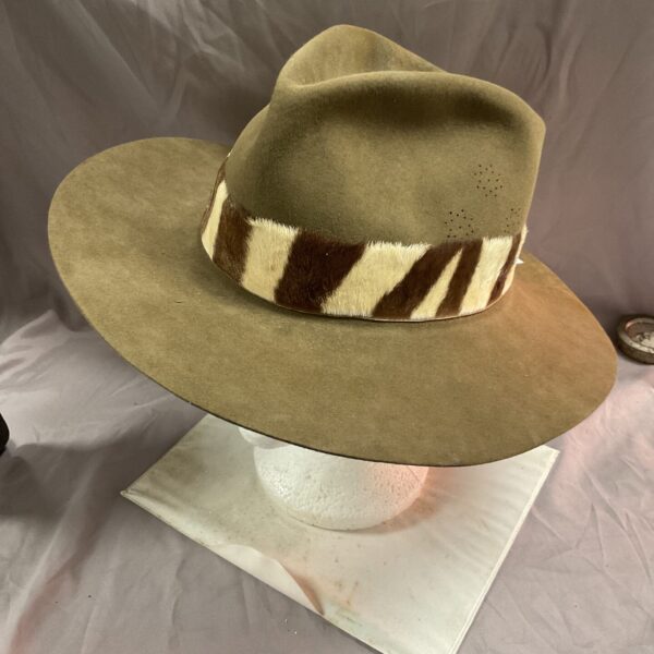 Authentic Dorian safari hat from Mala Mala Game Reserve.