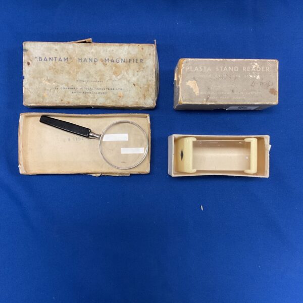 Vintage Combined Optical Industries magnifying glass, a “Map Reader” model.